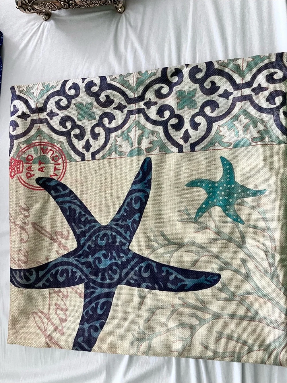 N/A set 17”x17”
